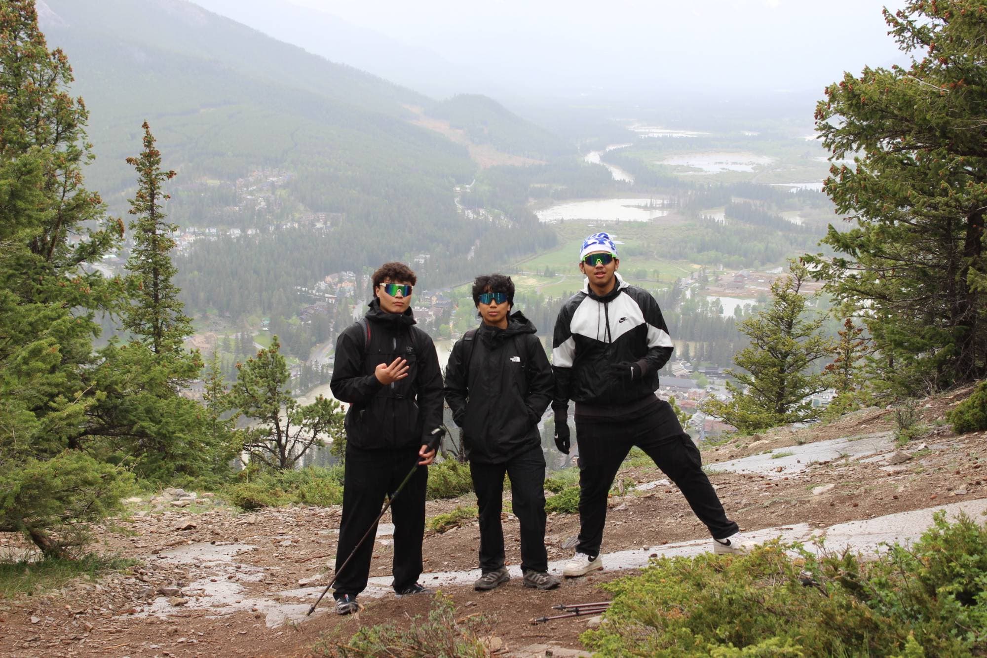 Friends on the Tunnel Mountain trail above Banff